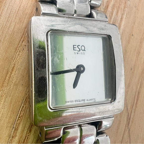 Esq by Movado ladies mirrored square dial silver tone dress watch NEW BATTERY main image 6